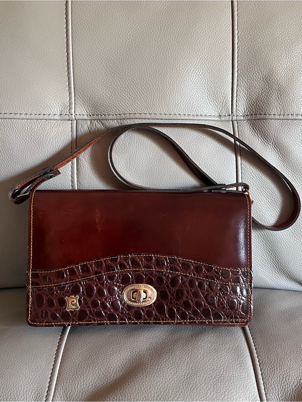 Vintage 80s Pierre Cardin Bag Purse Leather Croc Embossed Shoulder Bag Brown